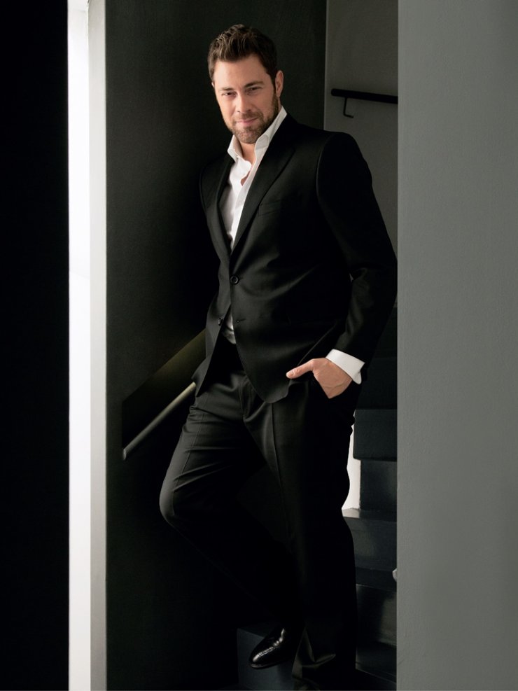 Χρήστος Χολίδης: «Έχω μια σχέση, αλλά είναι στο εξωτερικό»