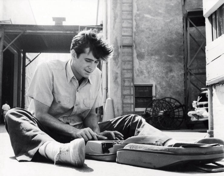 Παγκόσμια Ημέρα κατά του AIDS: Οι celebrities που το «συνάντησαν»