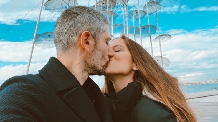 Εριέττα Κούρκουλου: Ποζάρει με φουσκωμένη κοιλίτσα και αποκαλύπτει το όνομα που θα δώσει στο μωράκι της [εικόνα]