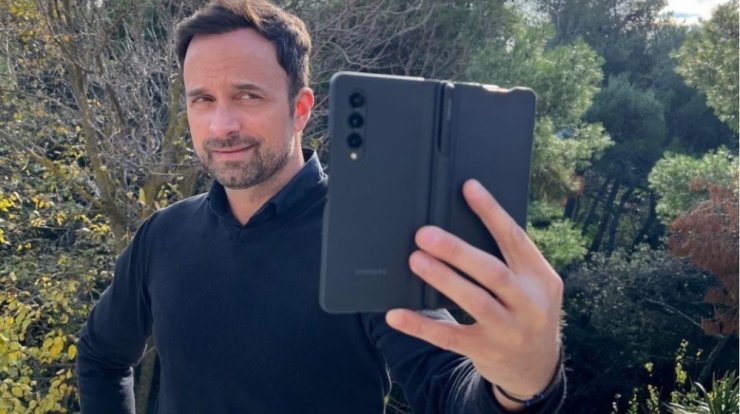 Γιώργος Λιανός: Ποζάρει μαζί με την κορούλα του στον Άγιο Δομίνικο [εικόνα]