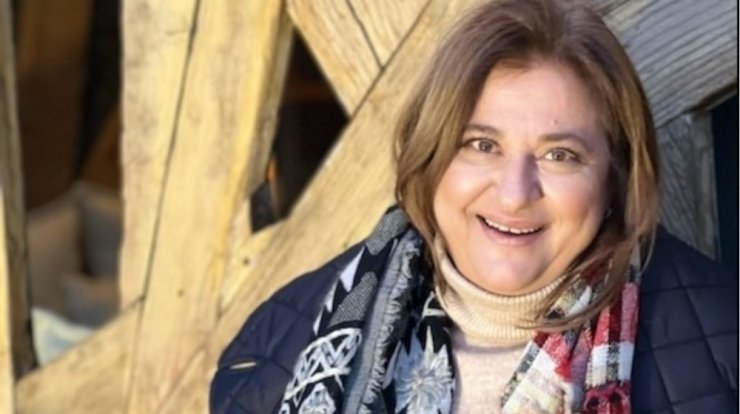Ελισάβετ Κωνσταντινίδου: Αποκαλύπτει πρώτη φορά τον άγνωστο γάμο της