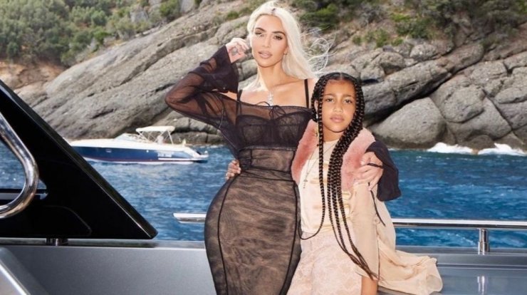 Kim Kardashian: Έγινε viral στο TikTok με το νέο βίντεο μαζί με την κόρη της