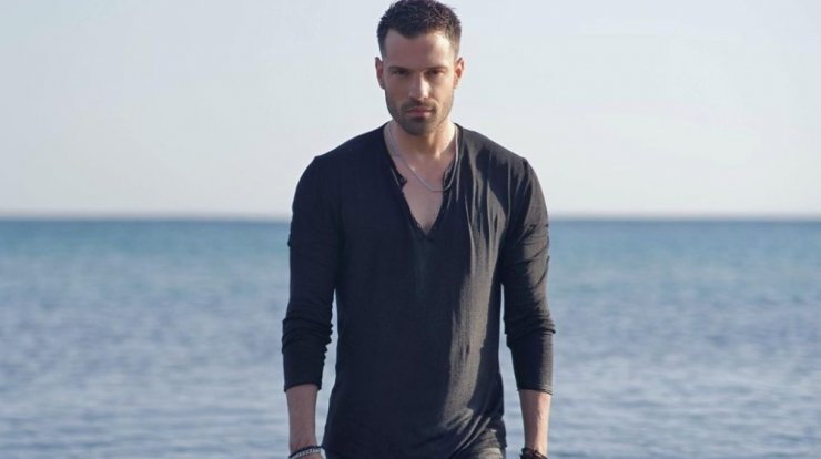 Κωνσταντίνος Αργυρός: Συγκίνησε με το τραγούδι που ερμήνευσε για την κατεχόμενη Κύπρο [βίντεο]