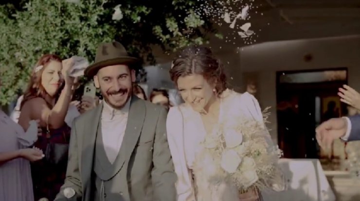 Βασίλης Χαραλάμπους - Νίκη Δραγούμη: Πήγαν για βουτιές μετά τον γάμο τους [εικόνες]