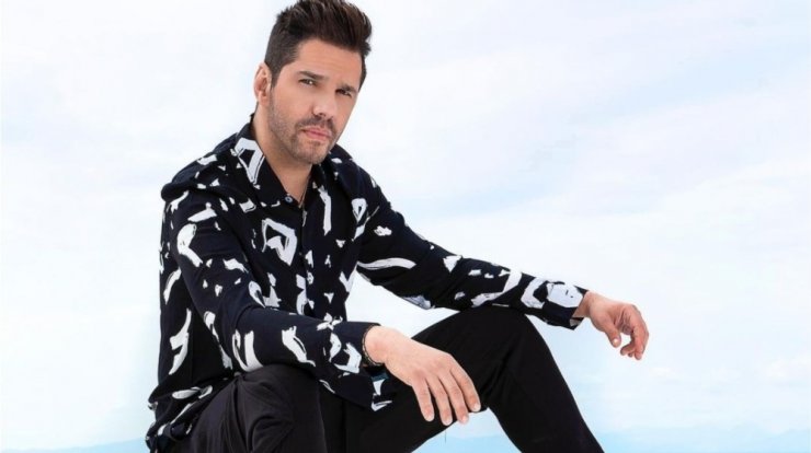 Γιώργος Τσαλίκης: Έγινε viral στο tiktok ραπάροντας με τον γιο του, Βασίλη [βίντεο]