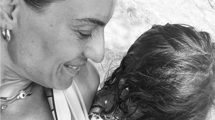 Ελεονώρα Μελέτη: "Παντρεύει" την κόρη της! [βίντεο]