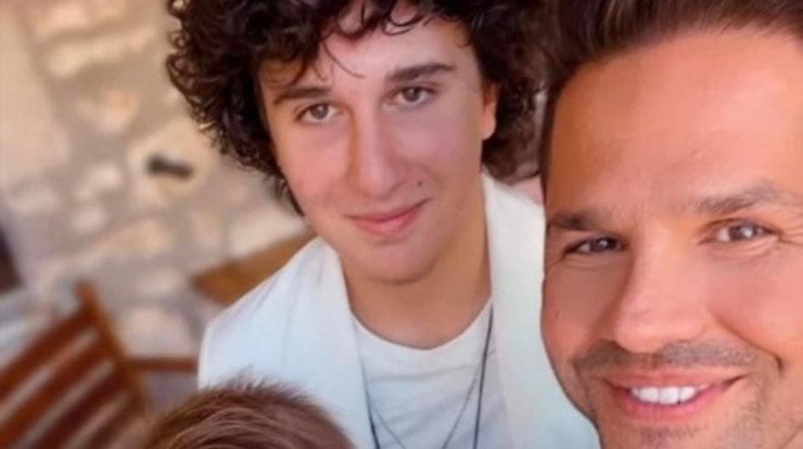 Γιώργος Τσαλίκης: Ο γιος του, Χάρης, έγινε νονός και δηλώνει υπερήφανος [εικόνες]