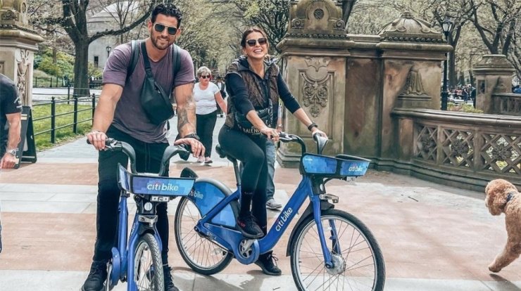 Ελένη Χατζίδου - Ετεοκλής Παύλου: Αναλαμβάνουν τα ηνία τηλεοπτικής εκπομπής [εικόνα]