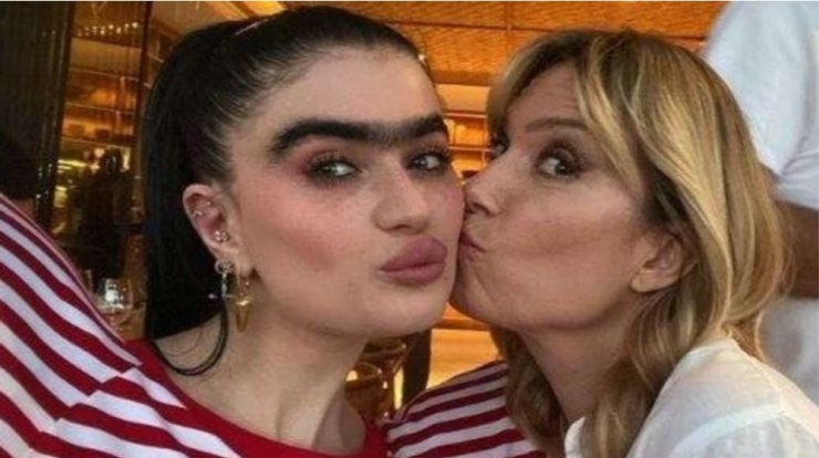 Καγιά για Χατζηπαντελή: "Στα γυρίσματα έγινε χαμός, βγήκαν μαχαίρια..." [βίντεο]