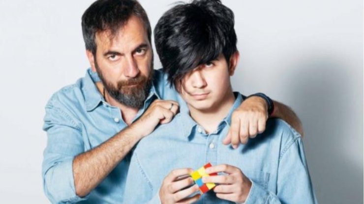 Λώρης Λοιζίδης: Συμπρωταγωνιστεί μαζί με τον 14χρονο γιο του, Χρύση [εικόνες]