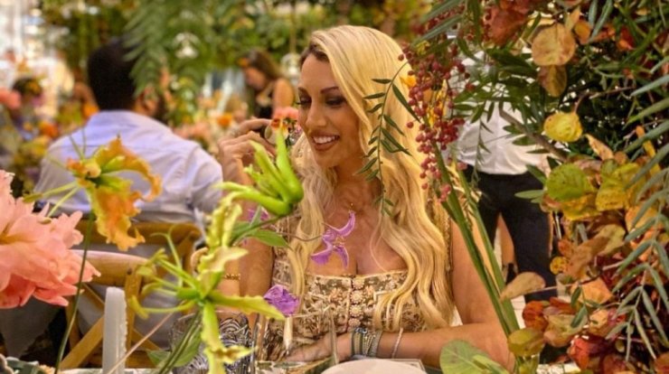 Κωνσταντίνα Σπυροπούλου: Η βόλτα στο κέντρο της Αθήνας διανύοντας τον 5ο μήνα εγκυμοσύνης της [εικόνες]