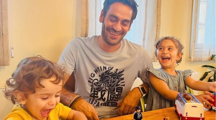 Ανδρέας Τσέλεπος:  Η matchy – matchy εμφάνιση με τα δύο του παιδιά [εικόνες]