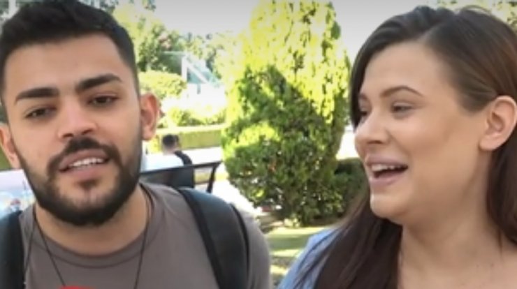 Δακρυσμένη και συγκινημένη η Λάουρα Νάργες κατά την έξοδο της από το μαιευτήριο [βίντεο]