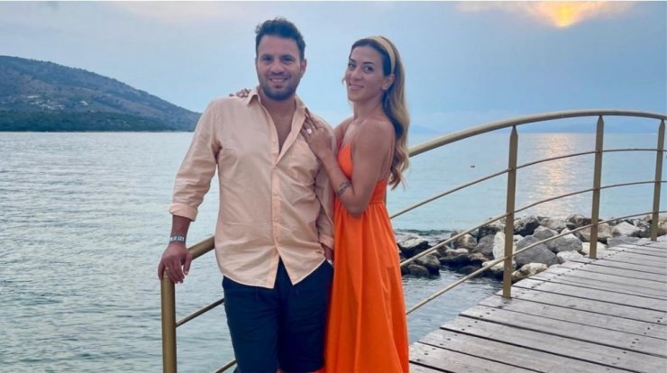 Hovig: H αφιέρωση στη "γυναικάρα του" για τα γενέθλιά της [εικόνες]