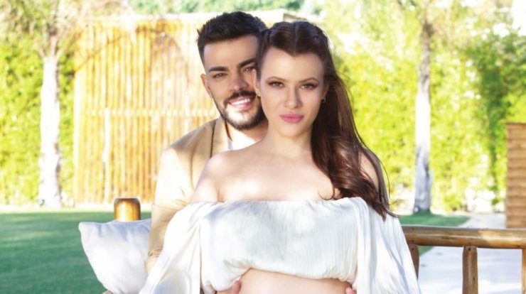 Νάργες - Σαντικάι: Είδαμε το νεογέννητο μωράκι τους στα πιο cute στιγμιότυπά του [εικόνες]