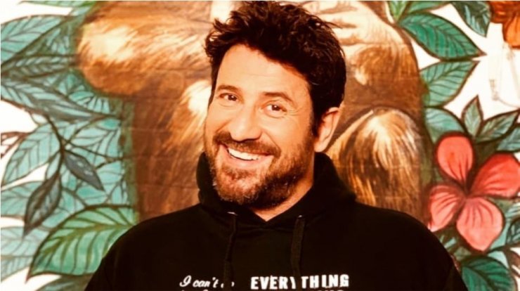 Αλέξης Γεωργούλης: "Έχω ψωρίαση που βγαίνει στους αγκώνες και κάτω από τα μάτια" [βίντεο]