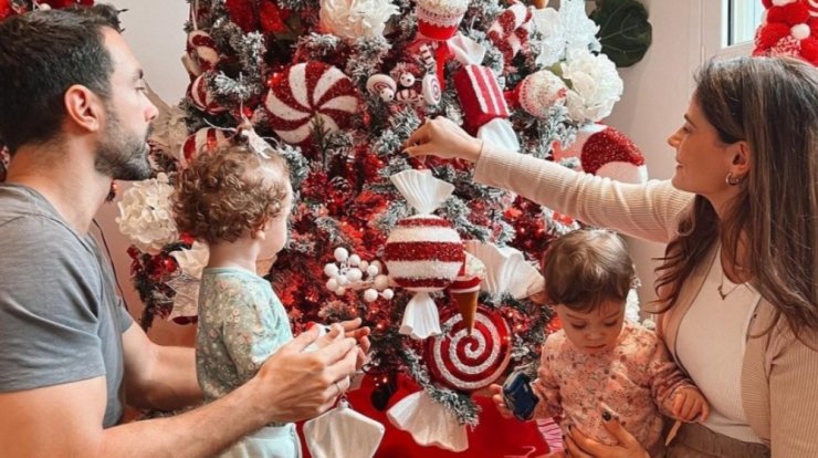 Χριστίνα Μπόμπα: Οι κόρες της έγιναν μικρές "Πικάσο" και μας ενθουσίασαν [εικόνες]