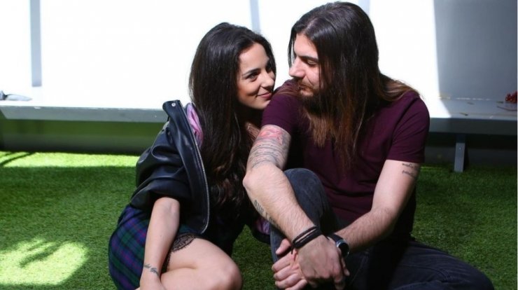 Μάριος Κούμας - Αναστασία Δρακά: Αποκάλυψαν πότε παντρεύονται δείχνοντάς μας το προσκλητήριο γάμου τους [εικόνα]