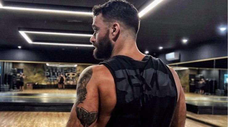 Ο viral Κύπριος Tik Toker που επέλεξε να ζήσει μόνιμα στην Ταϊλάνδη [βίντεο]