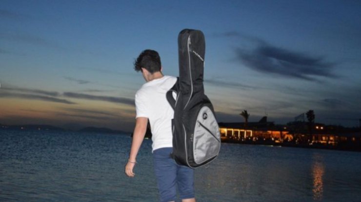 Ανακοινώθηκε και επίσημα ποιος θα εκπροσωπήσει την Ελλάδα στη φετινή "Eurovision" [βίντεο]