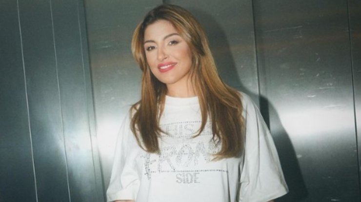 Birthday girl η Έλενα Παπαρίζου: Έτσι γιόρτασε τα 41α γενέθλιά της [βίντεο]