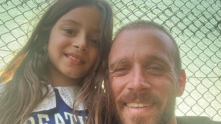 Νεκτάριος Αλεξάνδρου: Η αποκριάτικη μεταμφίεση που επέλεξαν μαζί με την Αριάδνη [βίντεο]