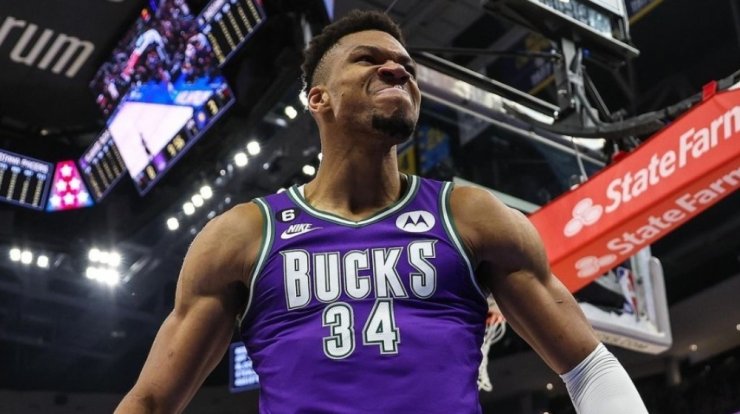 Γιάννης Αντετοκούνμπο: "Το να παίρνεις πρωτάθλημα είναι καλύτερο από το να κάνεις... σεξ"