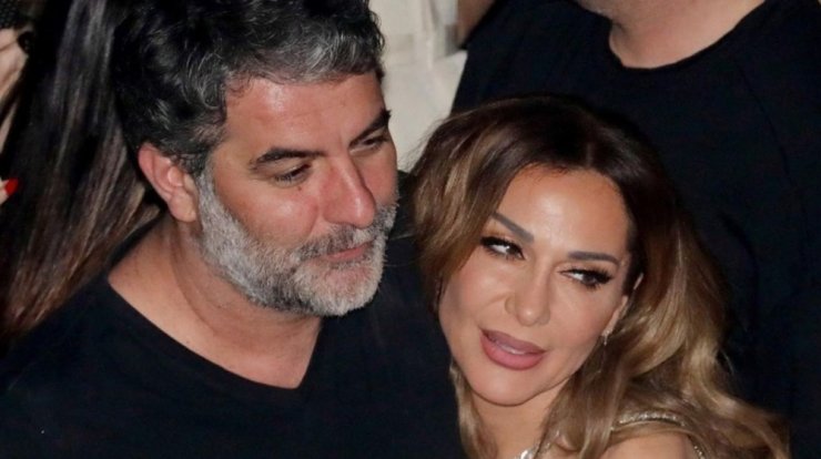 Δέσποινα Βανδή: Αποθέωσε τον Βασίλη Μπισμπίκη και μας έδειξε στιγμιότυπο από τον γυρισμό τους στο σπίτι [εικόνες]