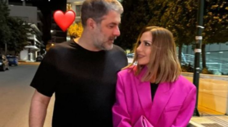 Δέσποινα Βανδή: Έτσι αντέδρασε στην "πρόταση γάμου" από τον Βασίλη Μπισμπίκη [βίντεο]