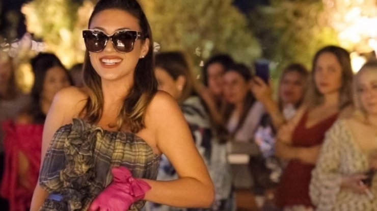 Κρίστυ Παπαδοπούλου: Η πρώτη εικόνα του νεογέννητου γιου της μέσα από το μαιευτήριο