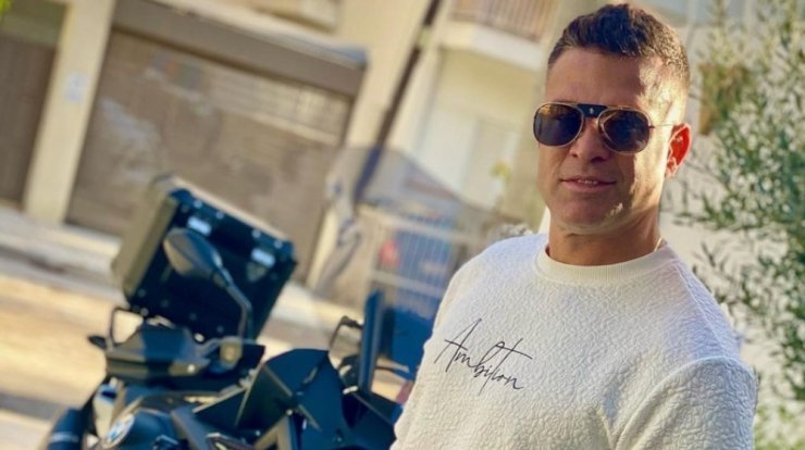 Κώστας Σόμμερ: Μας έδειξε πρώτη φορά το πρόσωπο της 3,5 μηνών κορούλας του [εικόνα]