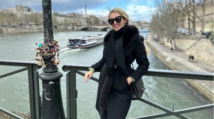 Κωνσταντίνα Σπυροπούλου: Μας έδειξε τις λαμπάδες του γιου της για το Πάσχα [εικόνες]