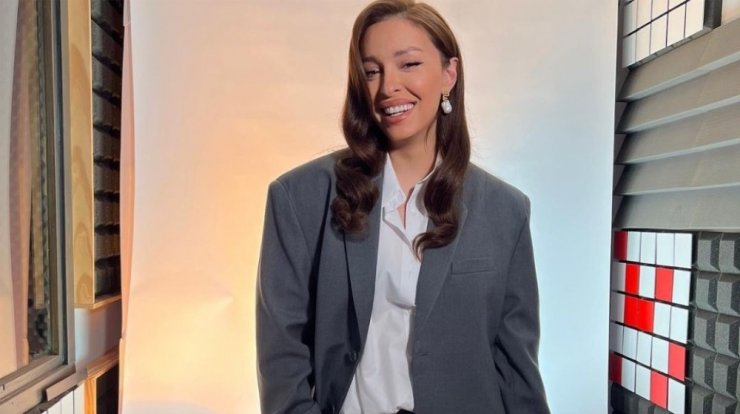 Ελένη Φουρέιρα: Μπήκε στο στούντιο ηχογράφησης μαζί με τον δύο μηνών γιο της [εικόνα]