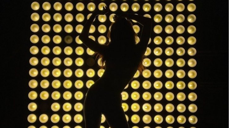 Ελληνίδα τραγουδίστρια έκανε την αποκάλυψη: "Η μητέρα μου παντρεύεται τώρα"