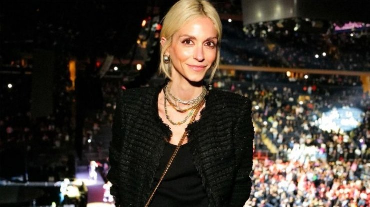 Σοφία Καρβέλα: Ο γιος της παρακολουθεί μαθήματα yoga και εντυπωσιάζει [εικόνες]