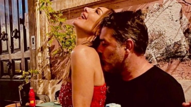 Βανδή - Μπισμπίκης: Κρητική διασκέδαση στο αμάξι για δυο [βίντεο]