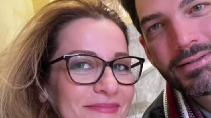 Δέσποινα Ολυμπίου: Η γλυκιά ανάρτηση με τον Πάνο Δούκα - "Έχουμε γιορτή και επέτειο" [βίντεο]