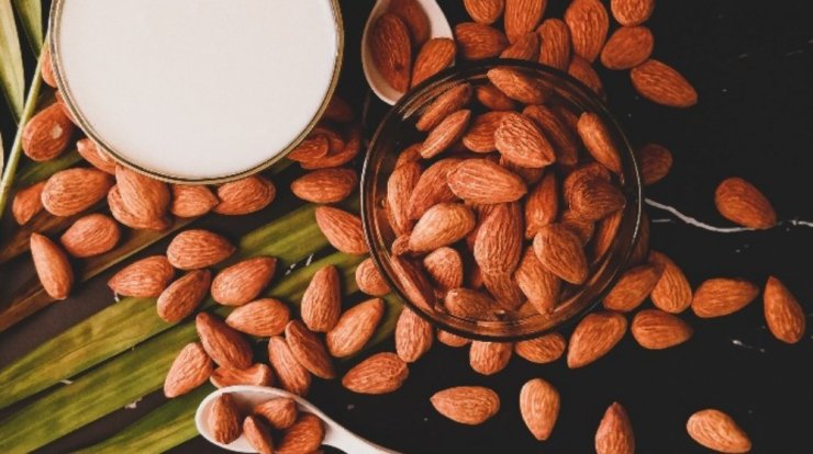 7+1 Superfoods που πρέπει να εντάξετε στην διατροφή σας