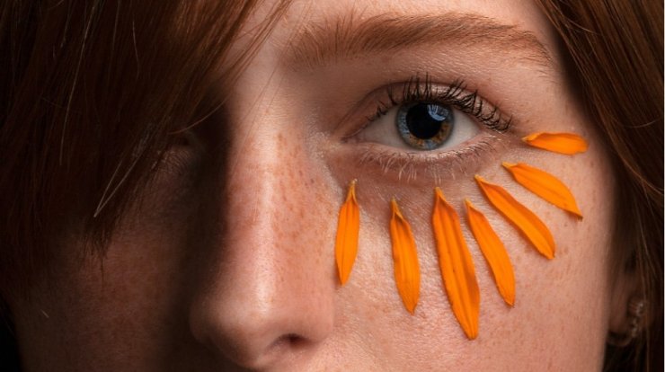 Αυτή η καθημερινή συνήθεια καταστρέφει την όρασή σου