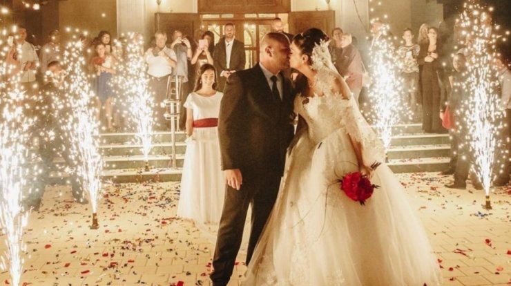 Χρίστος Χρίστου - Εύα Κυριάκου Χρίστου: Γιορτάζουν την 5η επέτειο γάμου τους [εικόνα]