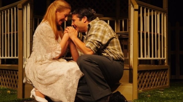 Βασίλης Μιχαήλ: "Έχει γραφτεί πως παντρεύτηκα τη Μαριάννα για να παίζω θέατρο" [βίντεο]