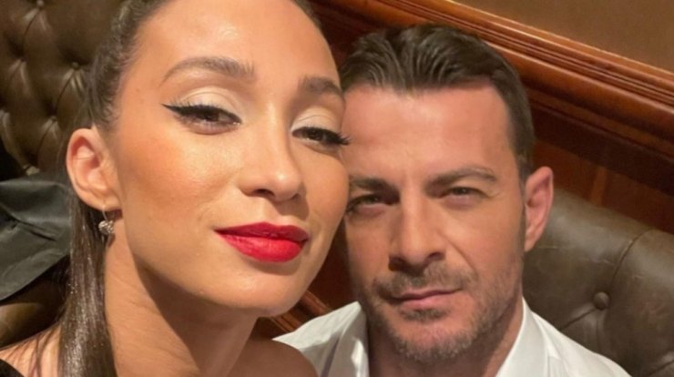 Αγγελόπουλος - Βαμβακούση: Μας παρουσίασαν το σπίτι τους στην Κύπρο [βίντεο]