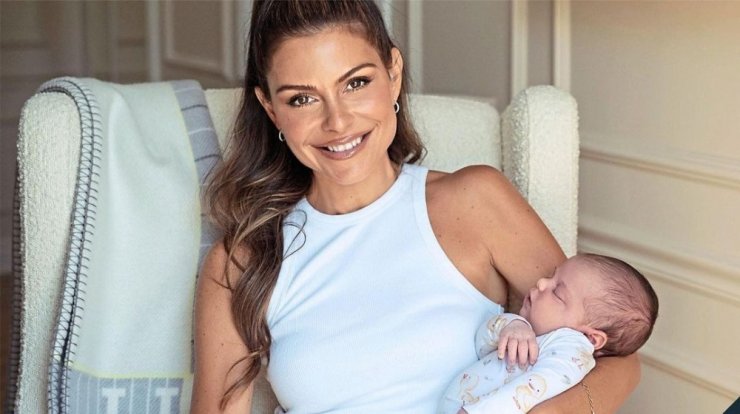 Maria Menounos: Έβαλε την κόρη της για ύπνο και αποκοιμήθηκε η ίδια [εικόνα]
