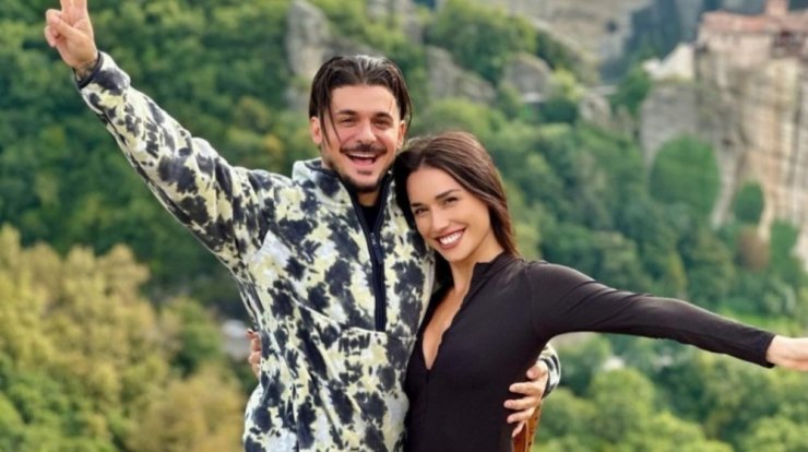 Stan: Περιγράφει πως και που έκανε την πρόταση γάμου στη σύζυγό του 