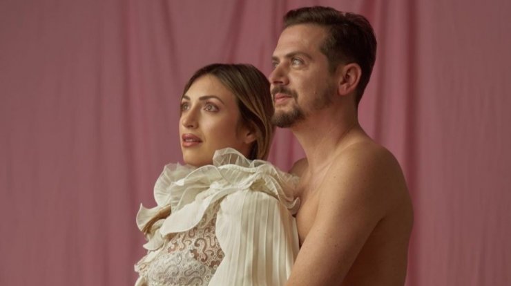 Κρίστυ Παπαδοπούλου: Το "golden hour" στιγμιότυπο με τον σύζυγό της [εικόνα]