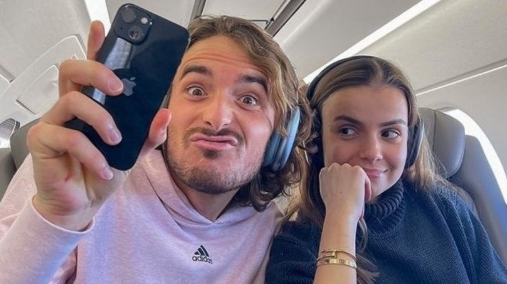 Στέφανος Τσιτσιπάς: "Εγώ σιδερώνω στο σπίτι - Η Πάολα με αγαπάει και με ταΐζει"