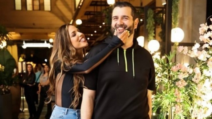 Κατερίνα Στικούδη: Η βόλτα στη θάλασσα με τον σύζυγο και τον γιο τους [εικόνες]