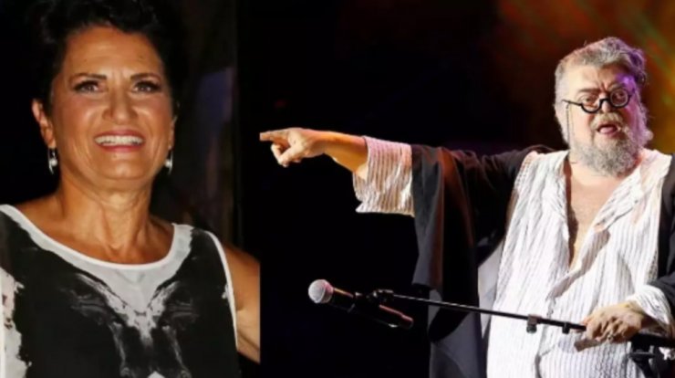 Σταμάτης Κραουνάκης: "Φωτογραφίζει" την Άλκηστη Πρωτοψάλτη ως... "κουλή δεξιά" [βίντεο]