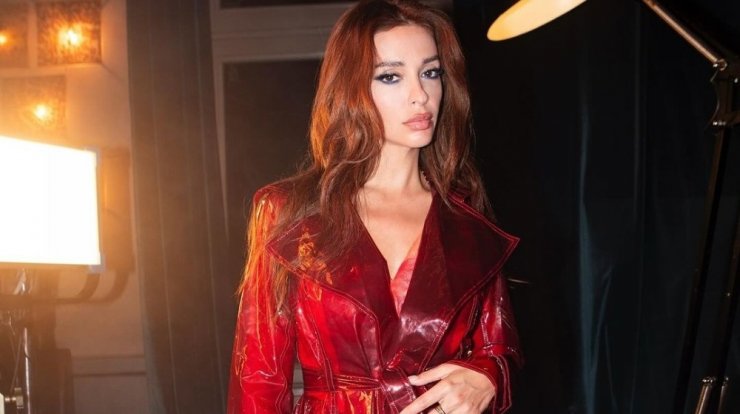 Ελένη Φουρέιρα: Τα απογευματινά παιχνίδια στο σπίτι με τον Botia Junior [βίντεο]