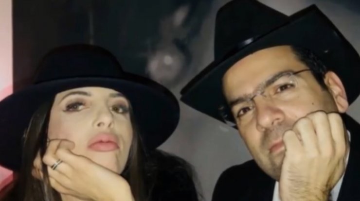 Δίπλαρος - Ροτσίδου: Η selfie που έβγαλαν με τους νιόπαντρους Μαυρίκιο - Ιλάειρα [εικόνα]